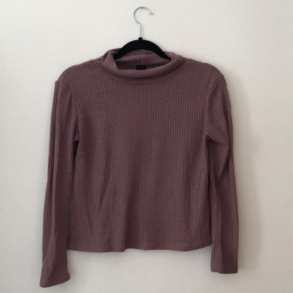 Waffle knit turtle neck